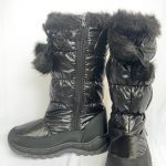 The lightweight and waterproof Nylon Suede Solid Boots in black