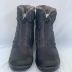 The lightweight and waterproof Nylon Suede Solid Boots in white